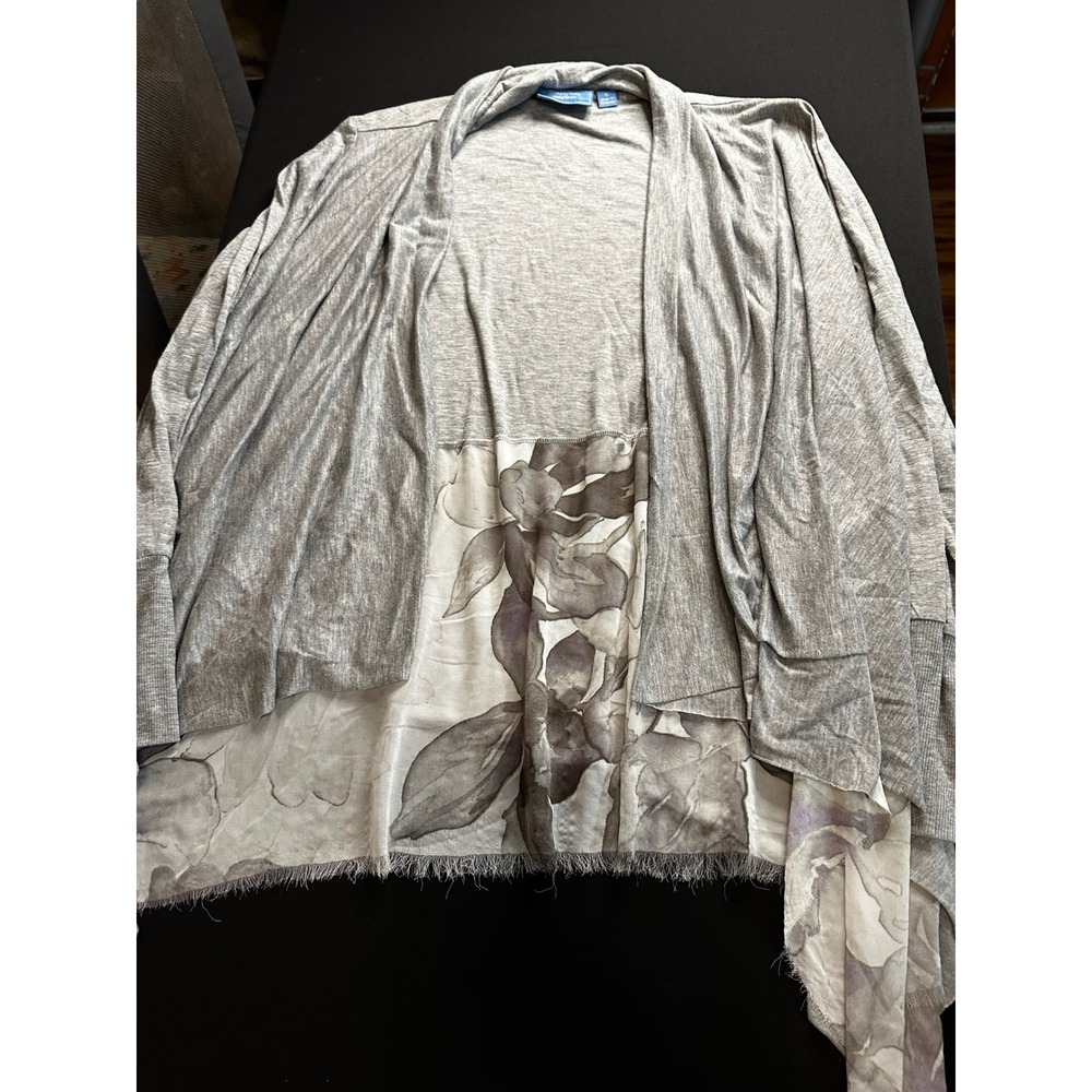 Simply Vera Vera Wang Gray Floral Draped Open Front Cardigan Sweater Large